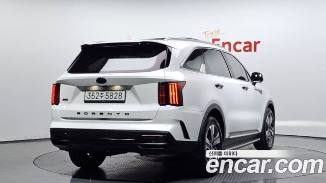 Kia Sorento 2020 — ფოტო 2/20