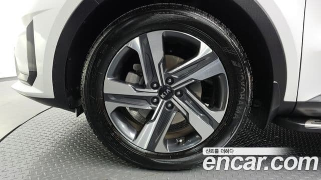 Kia Sorento 2020 — ფოტო 5/20