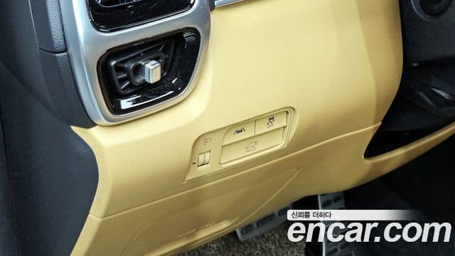 Kia Sorento 2020 — ფოტო 14/20