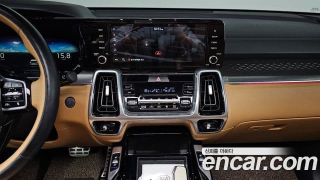 Kia Sorento 2020 — ფოტო 15/20