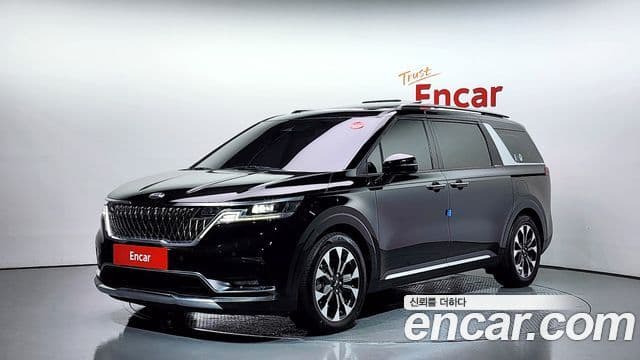 Kia Carnival 2020 — Фото 1/20