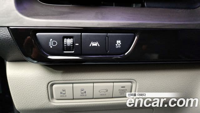Kia Carnival 2020 — Фото 13/20