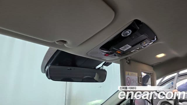 Kia K5 2025 — Photo 10/20