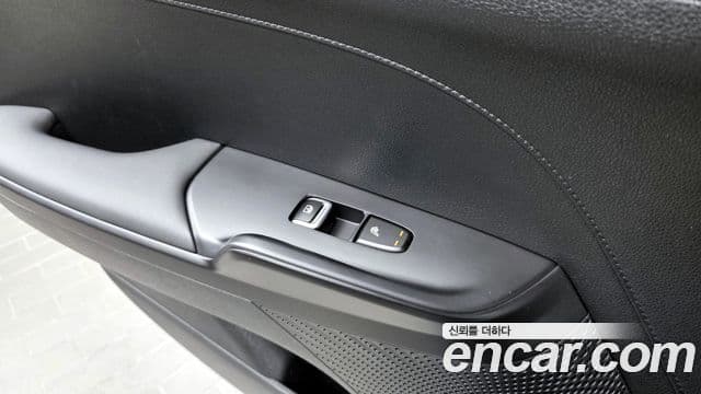 Kia K5 2025 — Photo 18/20