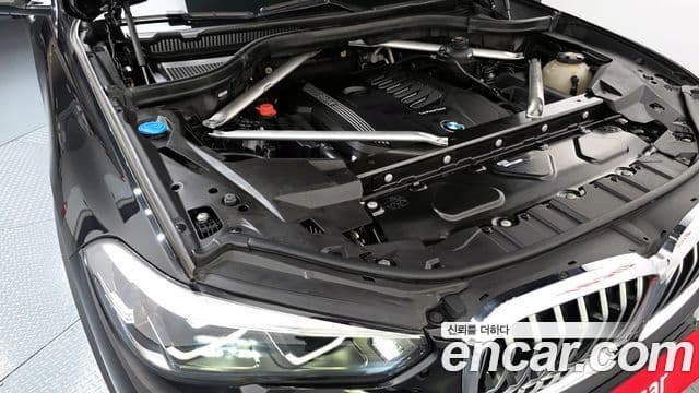 BMW X5 2020 — ფოტო 6/20
