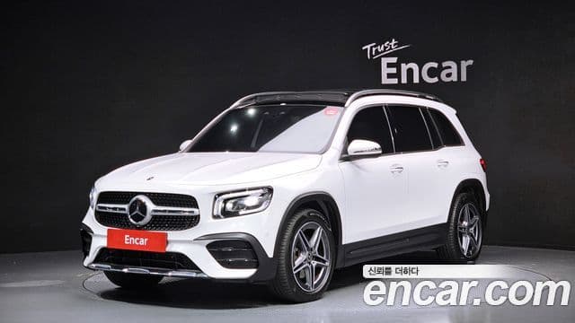 Mercedes-Benz GLB-Class 2022 — ფოტო 1/20