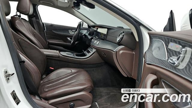 Mercedes-Benz CLS-Class 2021 — Şəkil 8/20