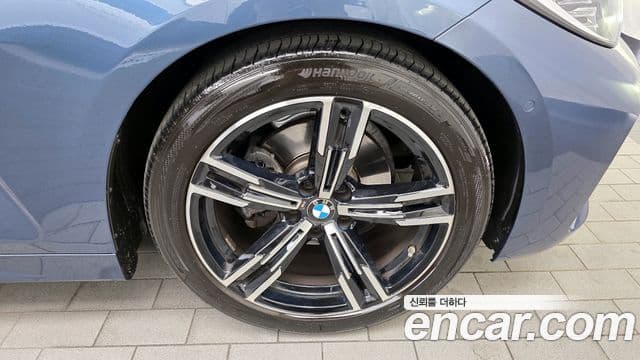 BMW 4 Series 2022 — ფოტო 20/20