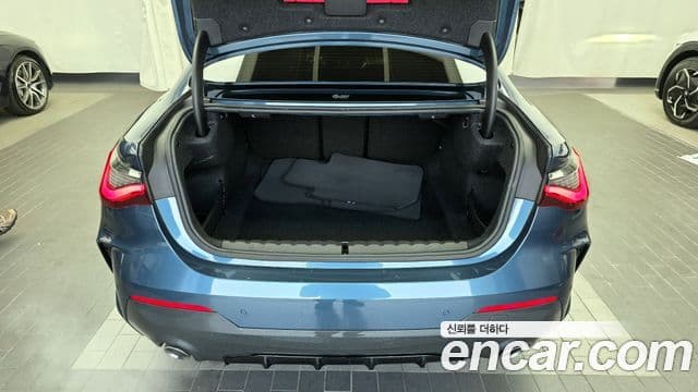 BMW 4 Series 2022 — ფოტო 7/20