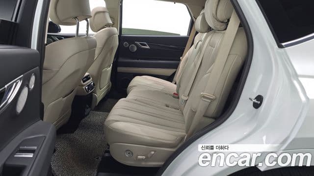 Genesis GV80 2021 — Photo 16/20