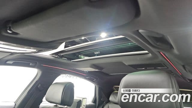 Audi A8 2022 — Photo 7/20