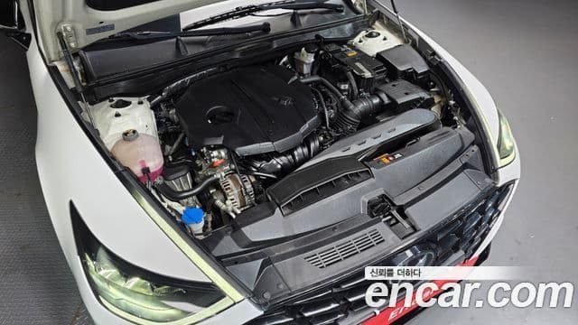 Hyundai Sonata Hybrid 2022 — Şəkil 16/20