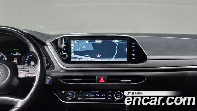 Hyundai Sonata Hybrid 2022 — Şəkil 14/20
