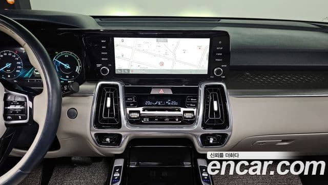 Kia Sorento 2022 — ფოტო 15/20