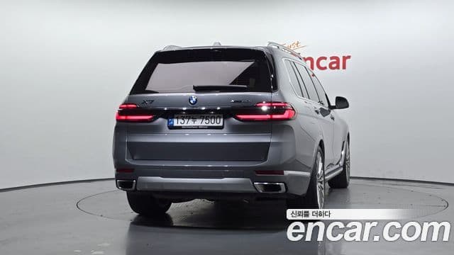 BMW X7 2022 — фото 4 из 20