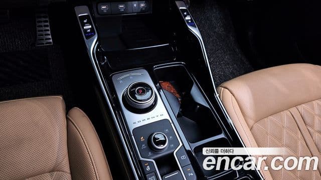 Kia Sorento 2020 — Photo 9/20