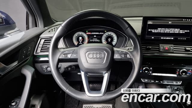 Audi Q5 2022 — ფოტო 13/20