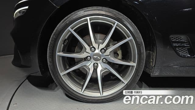 Genesis G70 2022 — Photo 15/20