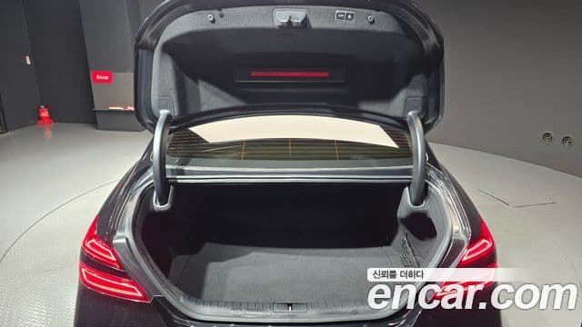 Genesis G70 2022 — Şəkil 20/20
