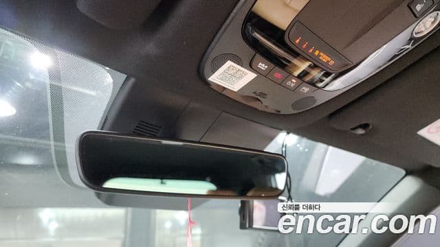 Kia Sorento 2021 — ფოტო 17/20