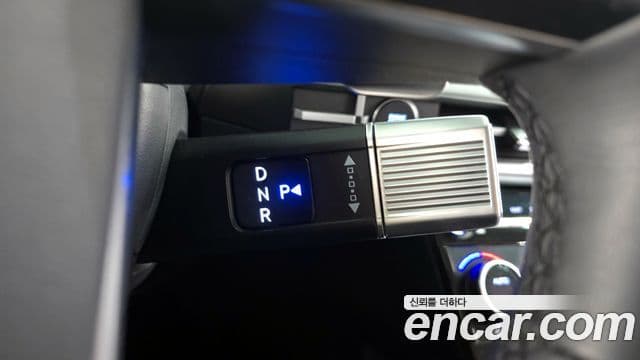 Hyundai Santa Fe 2023 — Şəkil 9/20