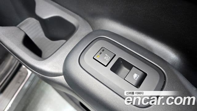 Hyundai Santa Fe 2023 — Şəkil 19/20