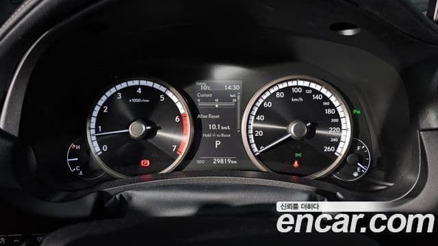 Lexus NX300 2020 — ფოტო 8/20