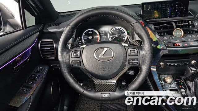 Lexus NX300 2020 — ფოტო 13/20