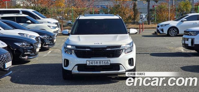 Kia Seltos 2022 — фото 2 из 20