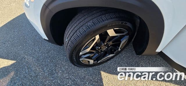 Kia Seltos 2022 — Şəkil 19/20