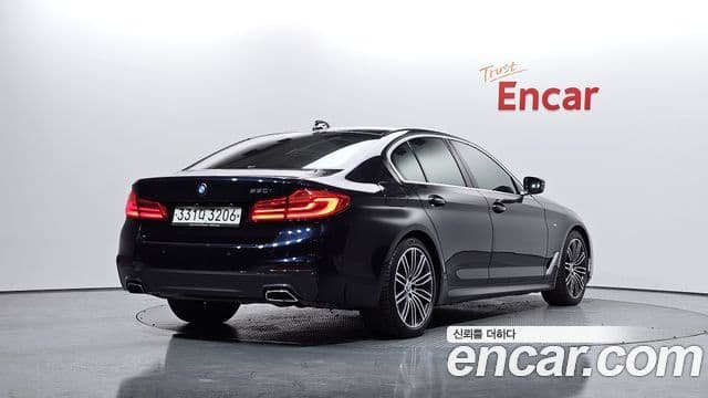BMW 5 Series 2020 — Şəkil 2/20