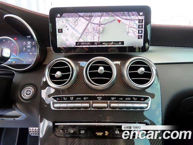 Mercedes-Benz GLC-Class 2020 — Şəkil 11/20
