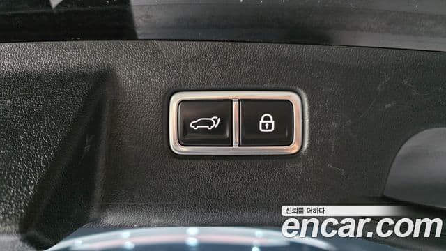 Kia Sorento 2021 — ფოტო 20/20