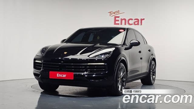 Porsche Cayenne 2021 — Photo 2/20