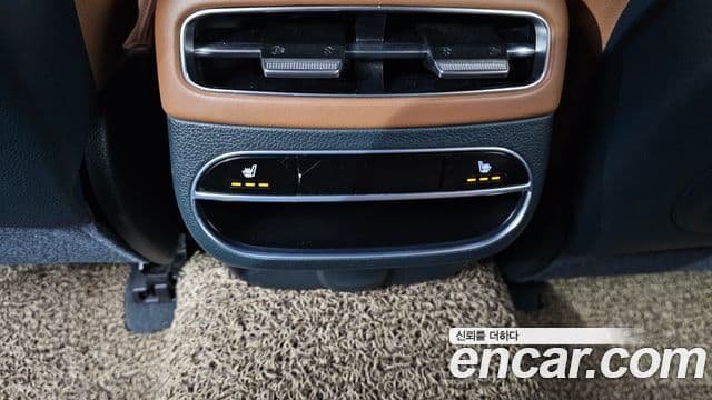 Genesis GV70 2021 — фото 20 из 20