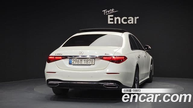 Mercedes-Benz S-Class 2021 — Photo 2/20
