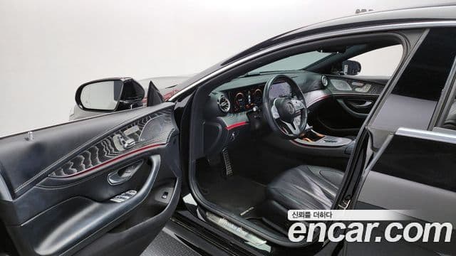 Mercedes-Benz CLS-Class 2020 — Şəkil 10/20