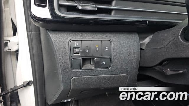 Hyundai Staria 2024 — Şəkil 13/20