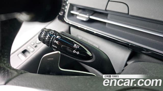 Hyundai Staria 2024 — Şəkil 15/20