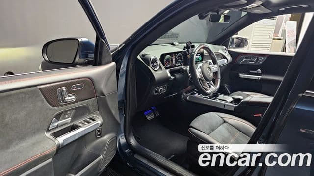 Mercedes-Benz GLB-Class 2022 — ფოტო 10/20