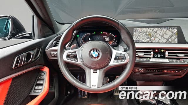 BMW 1 Series 2022 — Şəkil 13/20