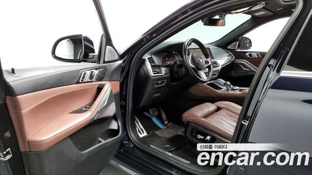BMW X6 2021 — Şəkil 10/20