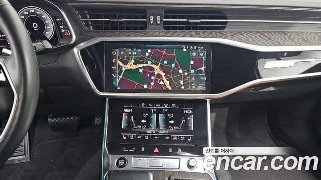 Audi A6 2021 — Şəkil 14/20
