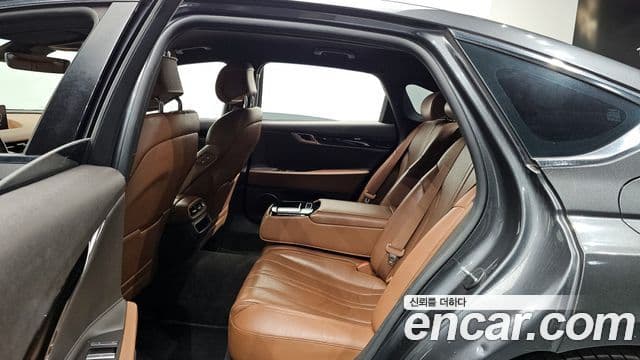 Genesis Electrified G80 2020 — Şəkil 12/20