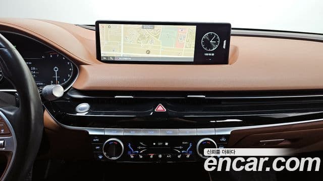 Genesis Electrified G80 2020 — Şəkil 15/20