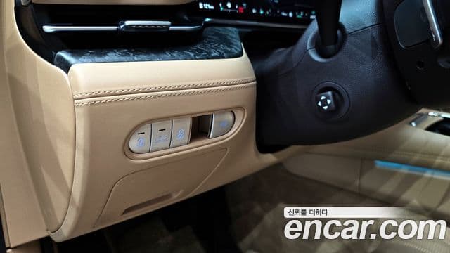 Genesis G90 2022 — ფოტო 16/20