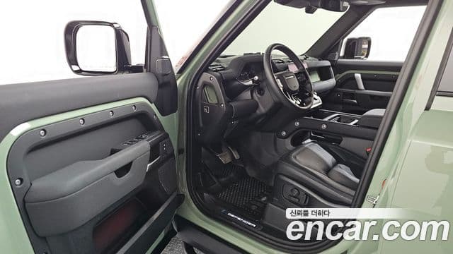 Land Rover Defender 2023 — Şəkil 10/20