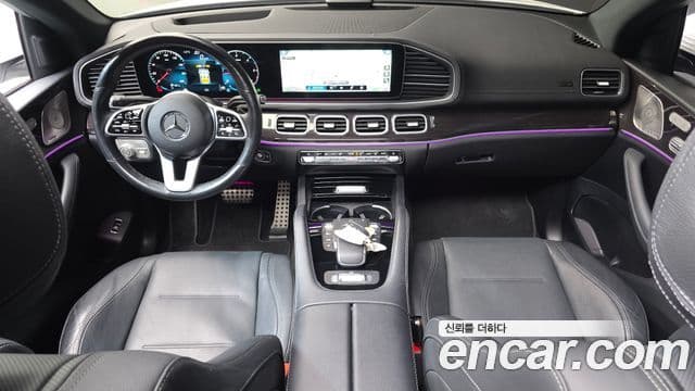 Mercedes-Benz GLE-Class 2023 — ფოტო 7/20