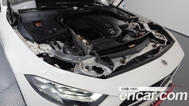 Mercedes-Benz CLS-Class 2022 — Photo 8/20