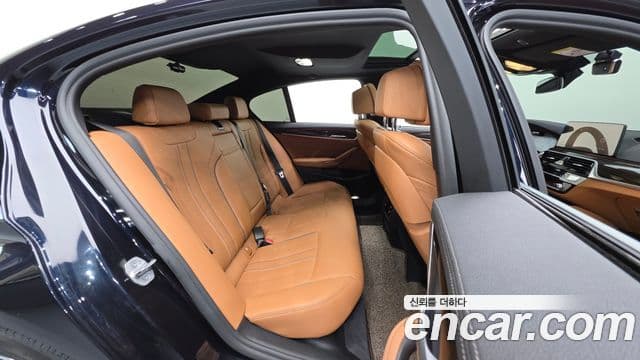 BMW 5 Series 2021 — Şəkil 3/20